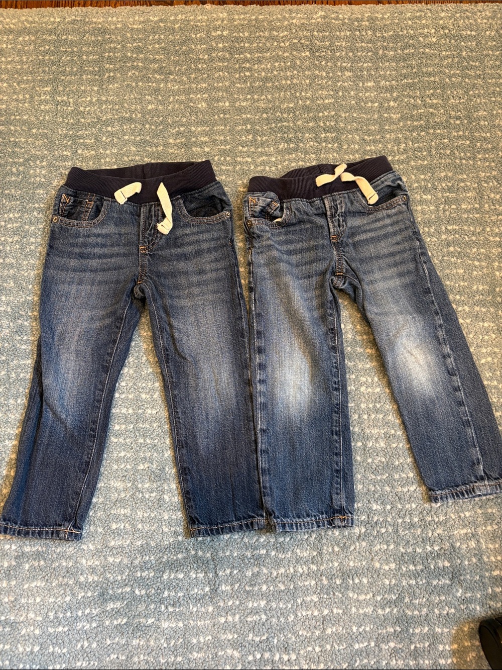 2 GAP Toddler Blue Slim Denim Jeans with Elastic Waist